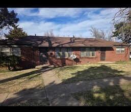 Building Photo - 1630 S Mission Rd