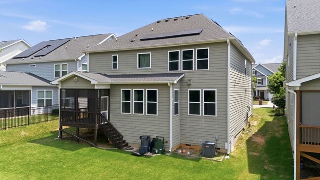 Building Photo - 304 Atwood Dr