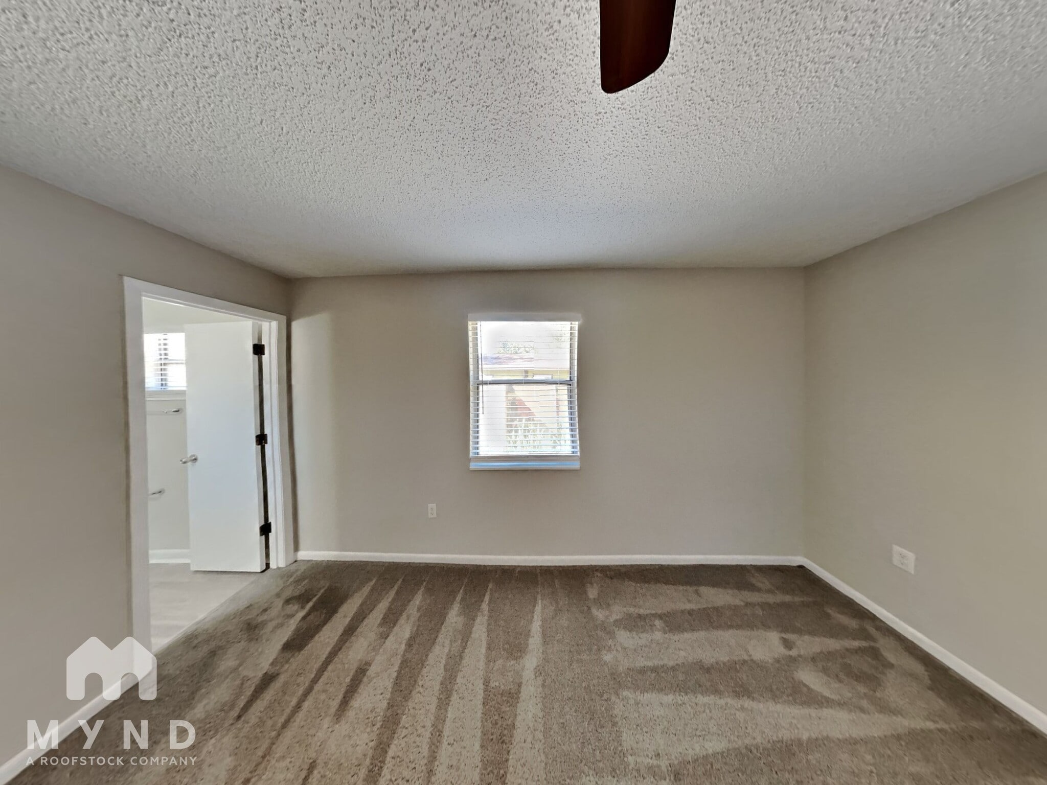 Building Photo - 2030 Voltaire St