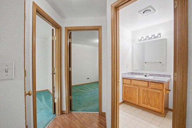 Building Photo - Beautiful 3-Bedroom Home in a Gated Community with Resort-Style Amenities