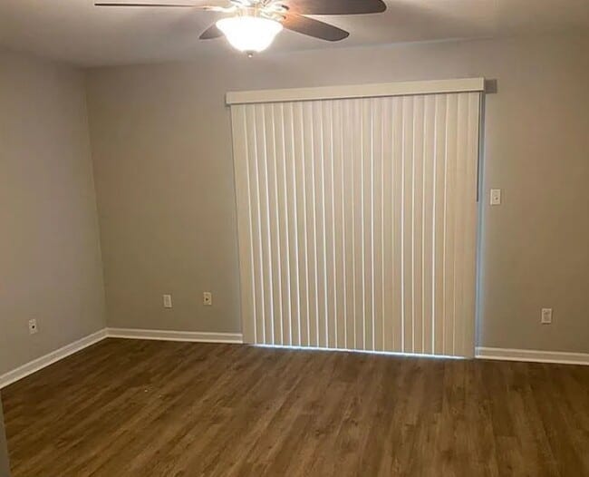 Building Photo - 3099 Reeves St