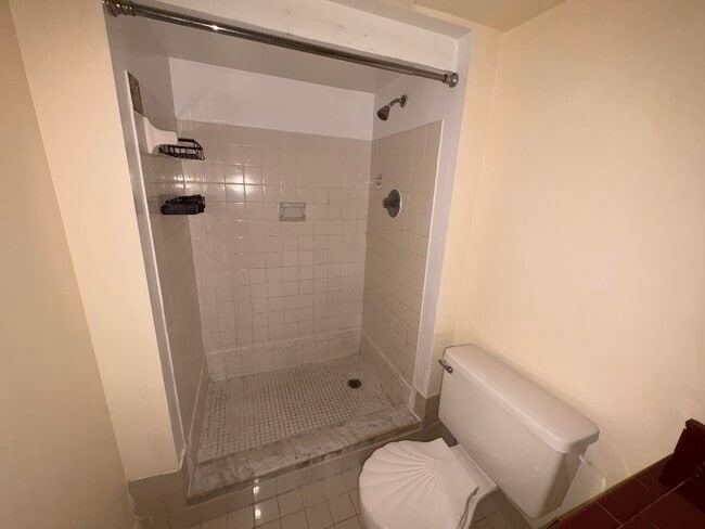 Building Photo - 460 NW 20th St