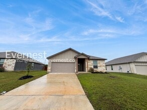 Building Photo - 853 Freedom Cir