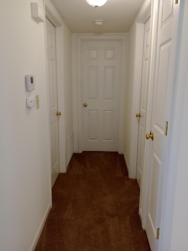 Building Photo - 2416 Calder Ct