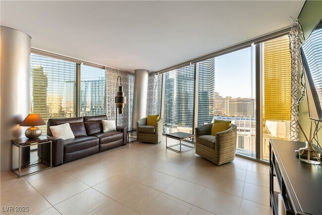 Building Photo - 3722 S Las Vegas Blvd