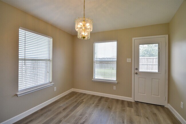 Building Photo - 13027 Lark Point Ct