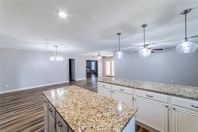 Building Photo - 1711 Kennedy Dr