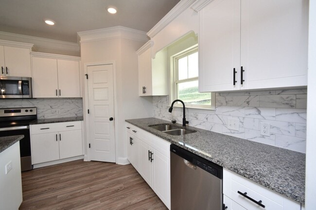 Building Photo - Brand New 5 Bed 3 Bath Near Fort Eisenhower!!