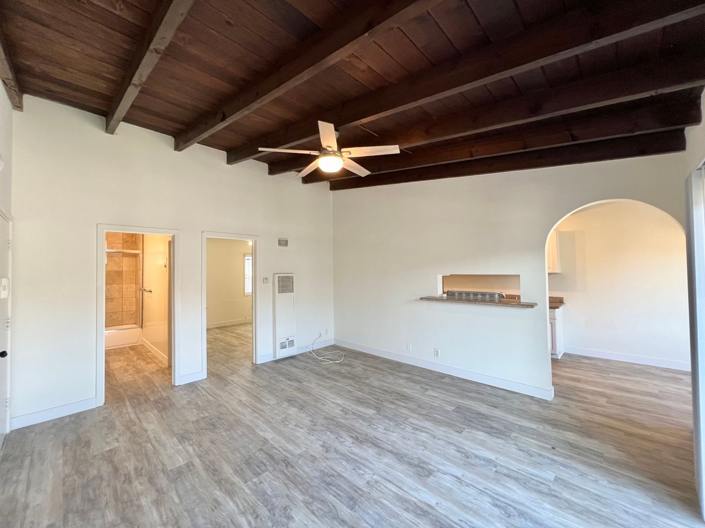Building Photo - 3608 Keystone Av