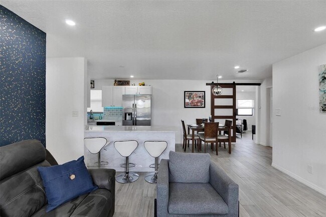 Building Photo - 4731 W Montgomery Ave