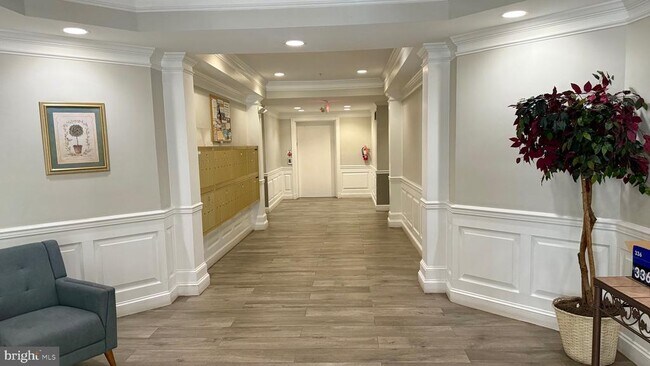 Building Photo - 2710 Bellforest Ct
