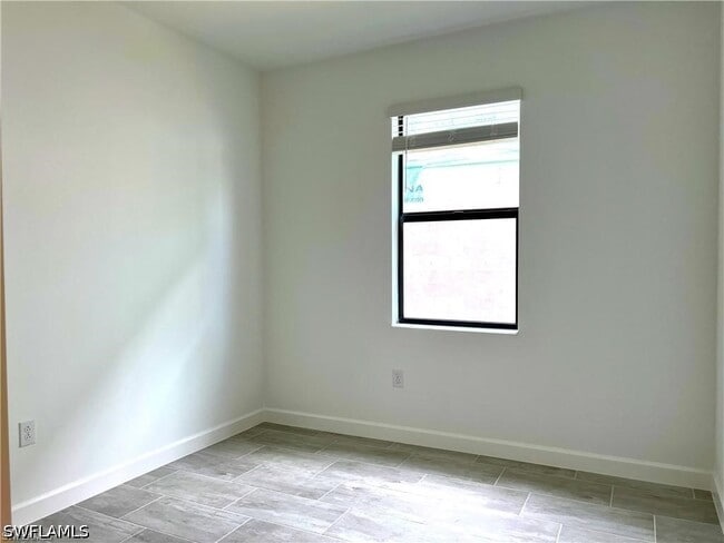 Building Photo - 10525 Timber Creek Dr