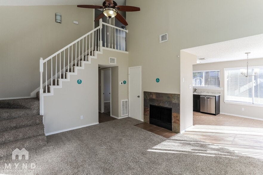Building Photo - 3176 Prairie Creek Ct