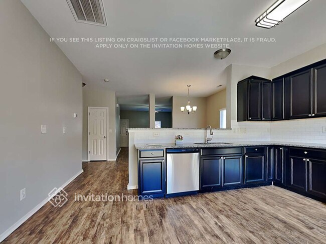 Building Photo - 3617 Charterhall Ln