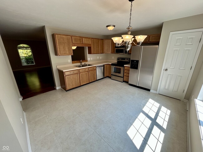 Building Photo - 3078 Armory Dr