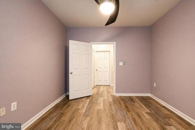 Building Photo - 5123 Travis Edward Way