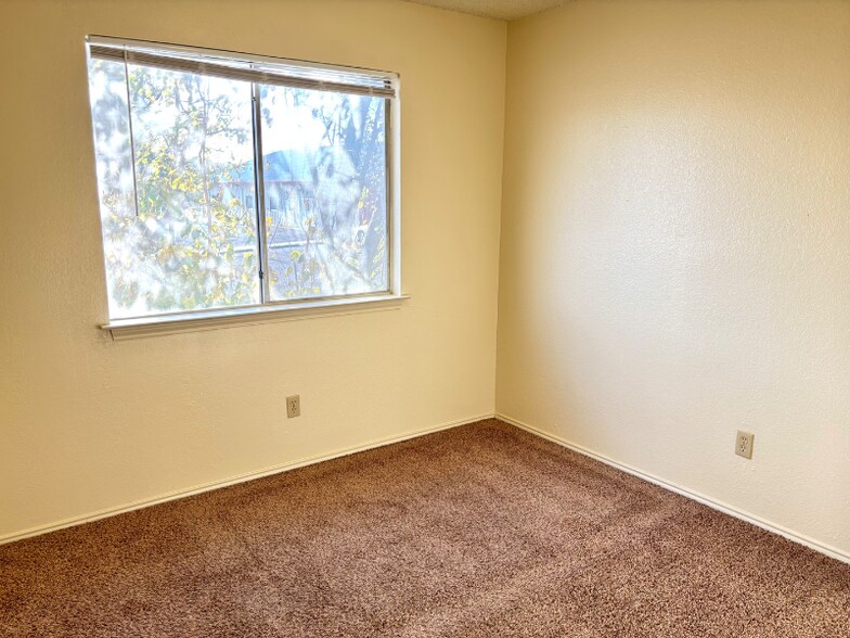 Building Photo - 6303 Worchester Knoll