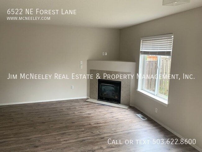 Building Photo - 6522 NE Forest Ln