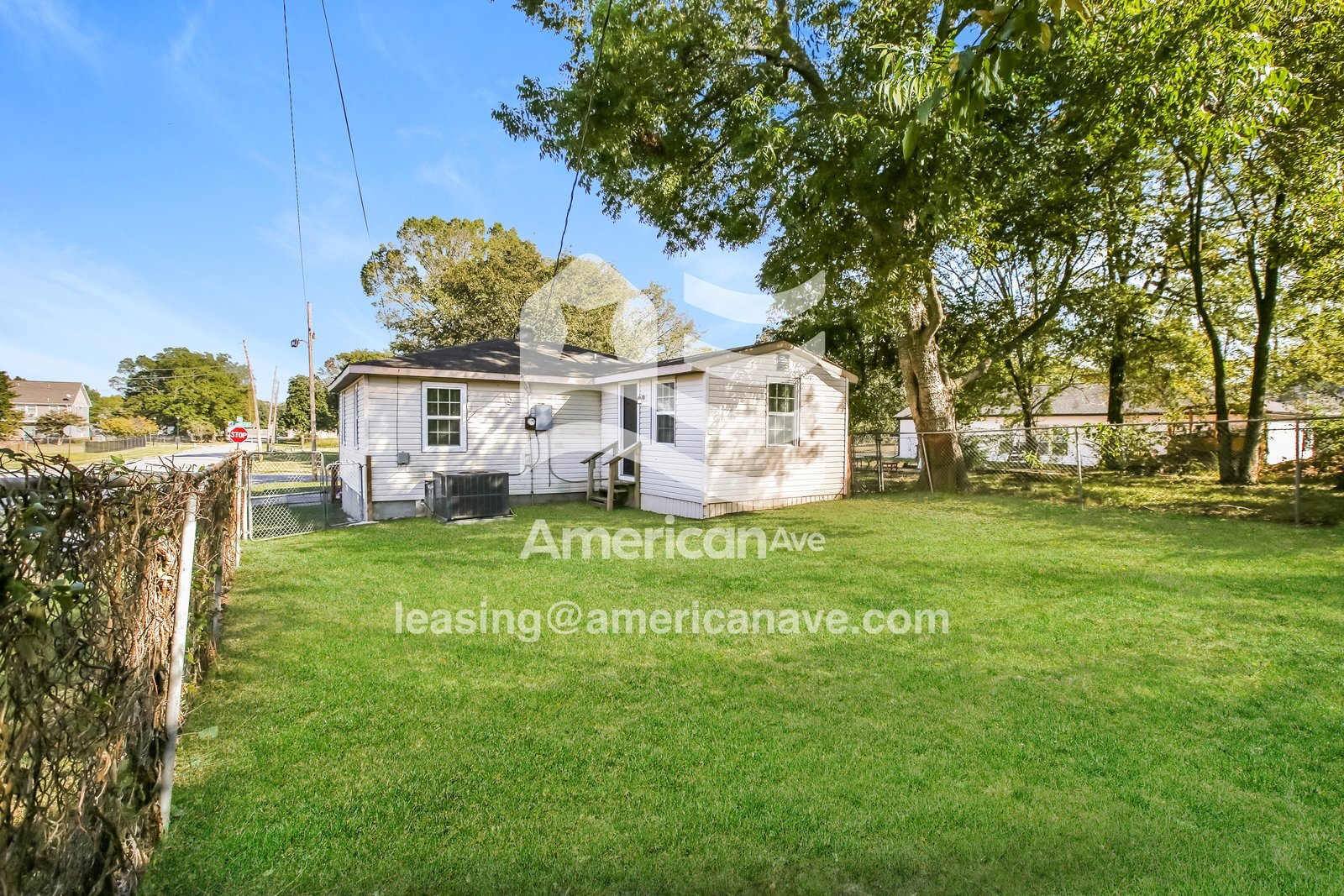 Building Photo - 2900 S Main St