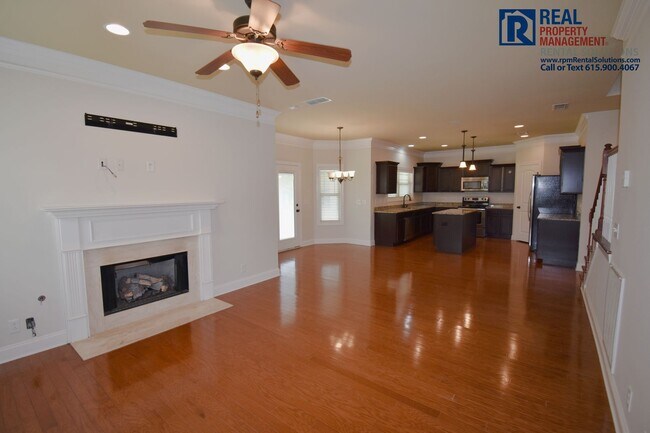 Building Photo - Lovely 3 bd home with bonus room, attached garage and covered patio! Neighborhood pool! Triple Bl...