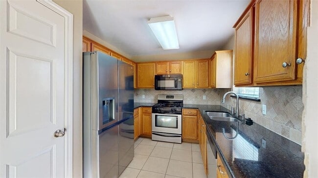 Building Photo - 2407 Pintail Loop