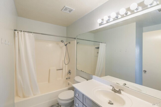 Building Photo - 2728 Almondwood Way