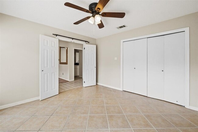 Building Photo - 6400 Paintbrush Hollow