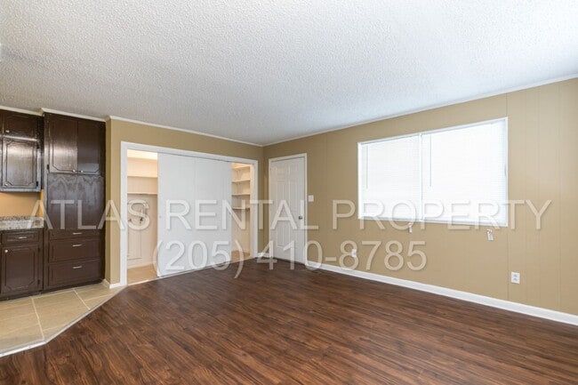 Building Photo - Incredible Value in the Desirable Shannon Road Area – Beautifully Renovated 3BR/2BA!
