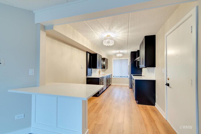 Building Photo - 724 Briar Hill Ln