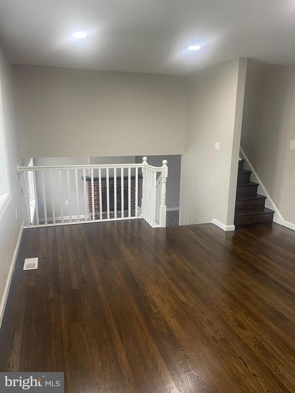 Building Photo - 4803 Paulson Dr