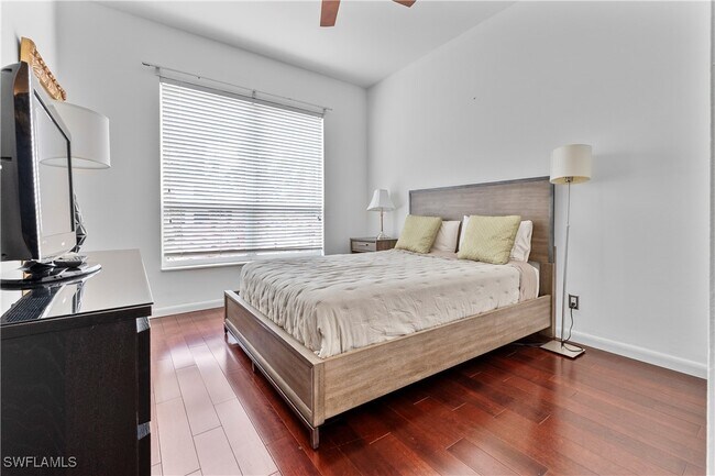 Building Photo - 1845 Les Chateaux Blvd