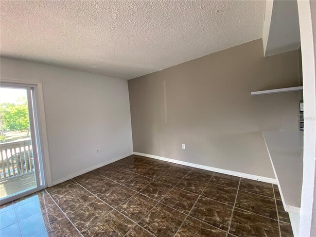 Building Photo - 174 Scottsdale Square