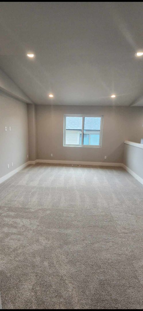 Building Photo - $3,595 -Two-Story 4 Bedrooms, 2.5 Bathrooms Contemporary Home Awaits Your Tenancy!