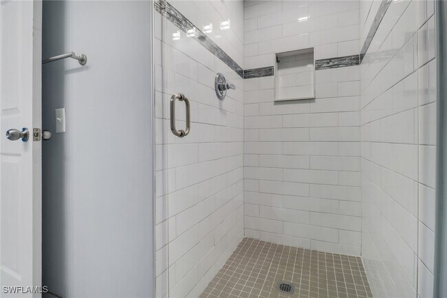 Building Photo - 125 Wading Bird Cir
