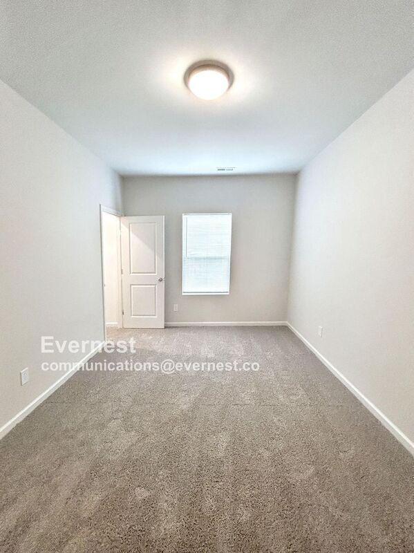 Building Photo - 532 Elam Ave