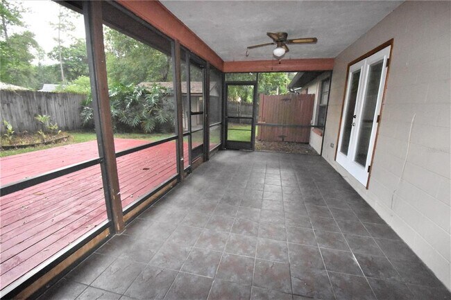 Building Photo - 4730 NW 36th Pl