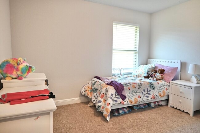 Building Photo - 326 Keswick Ln