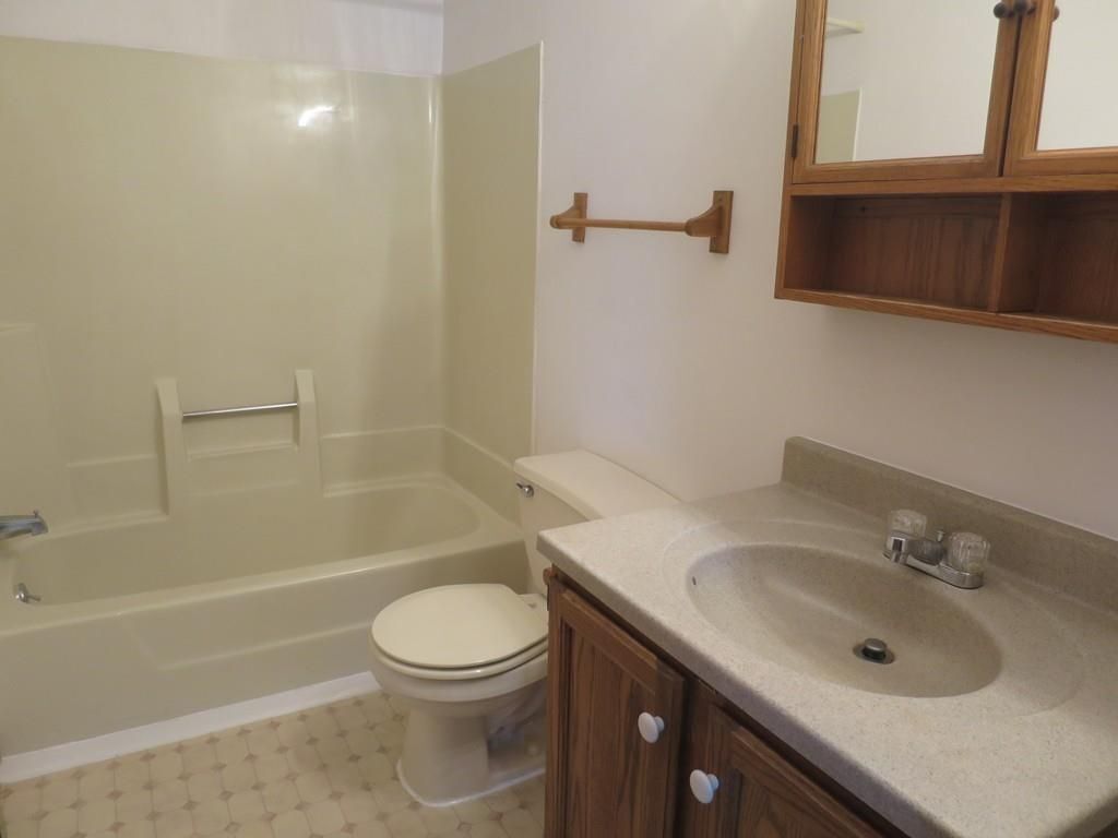 Building Photo - 16 Lynch Rd