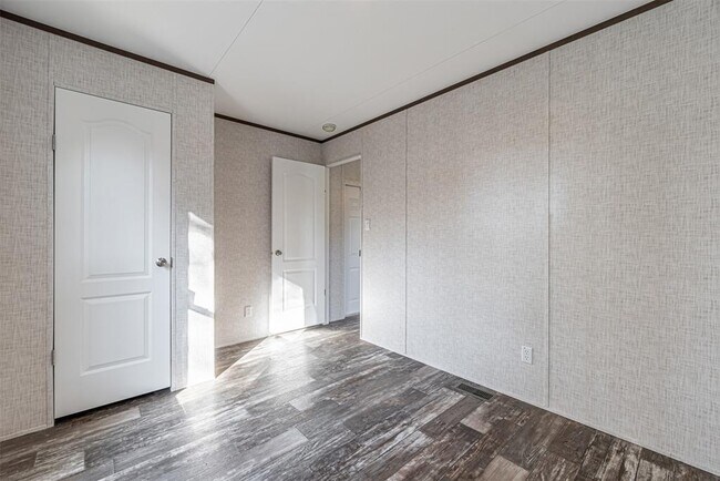 Building Photo - 21403 Binford Cir