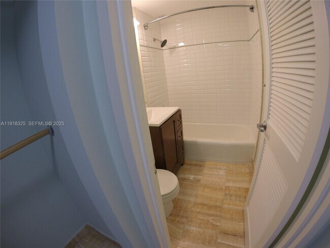 Building Photo - 880 NE 69th St