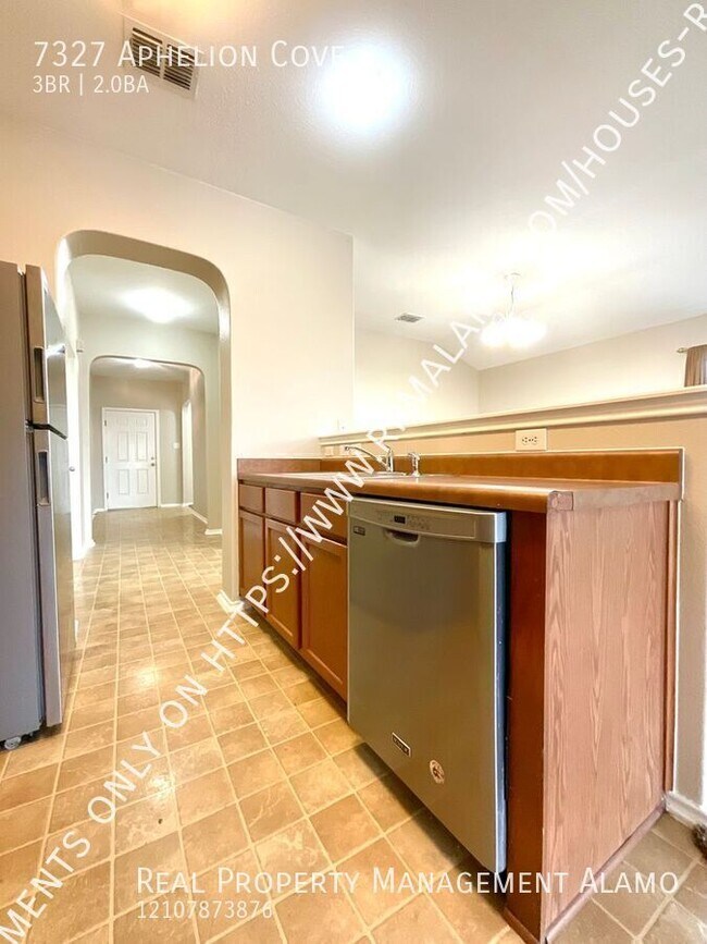 Building Photo - 7327 Aphelion Cove