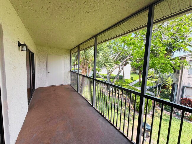 Building Photo - 1244 S Military Trail