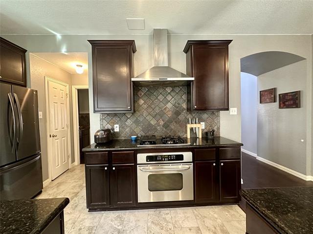 Building Photo - 2432 Greenbrook Dr