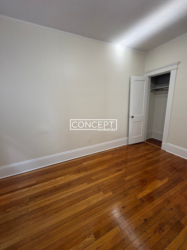 Building Photo - 7A Price Rd. Unit 4