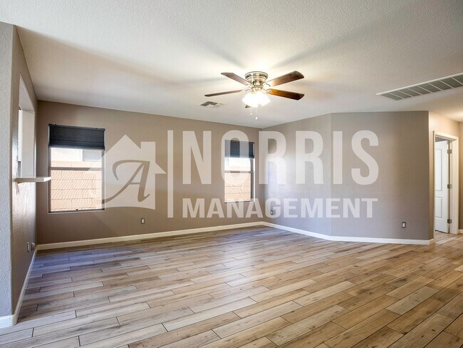 Building Photo - Beautiful Remodeled Home with 3 Rooms