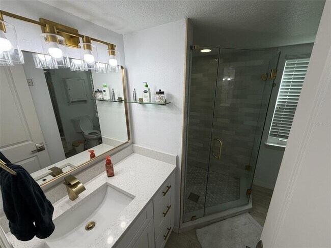 Building Photo - 110 Killarney Bay Ct