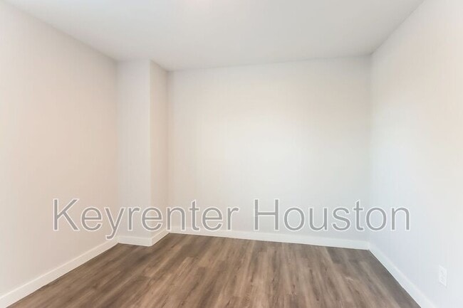 Building Photo - 7934 Way St