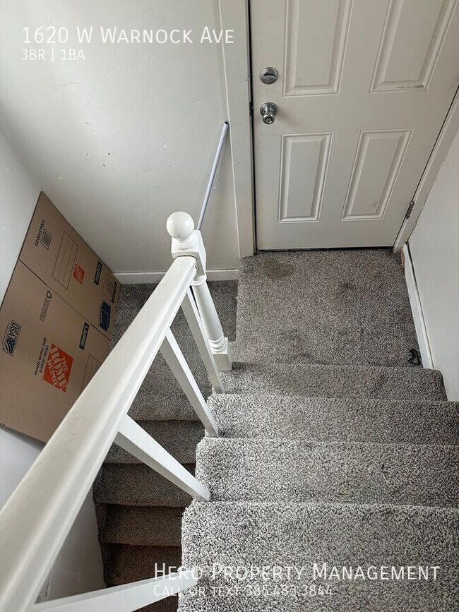 Building Photo - 1620 W Warnock Ave