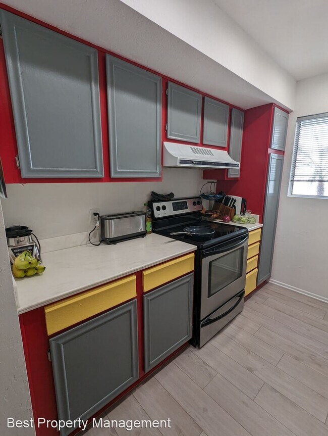Building Photo - 2 br, 2 bath House - 1050 E. Ramon Rd  #43