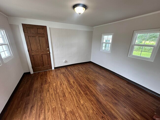 Building Photo - 2451 Durlin Rd